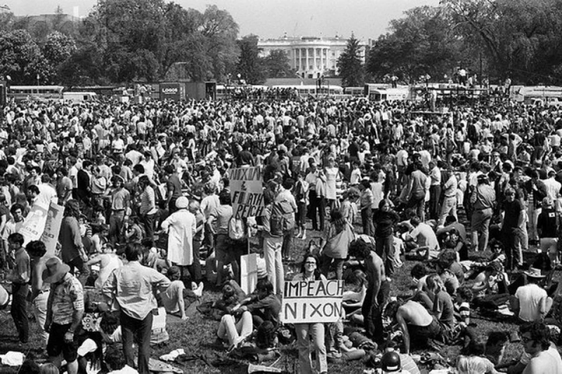 Mai 68 des libertariens : des « hippies de droite » contre la politique