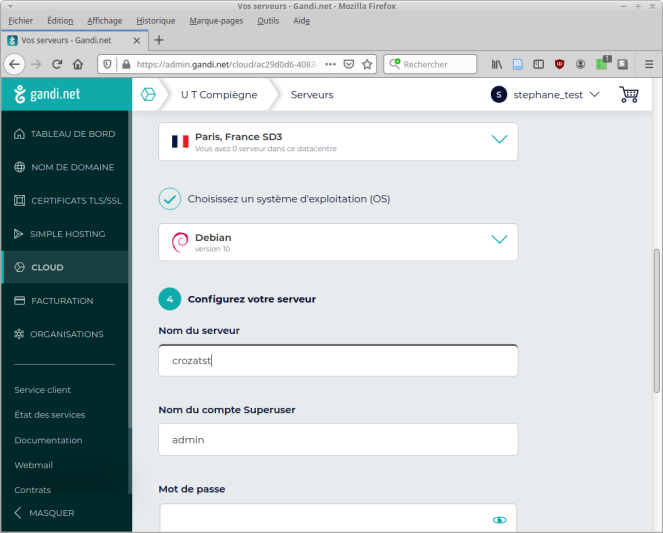 Choisir un système Debian, une localisation en France, le nom de son VPS